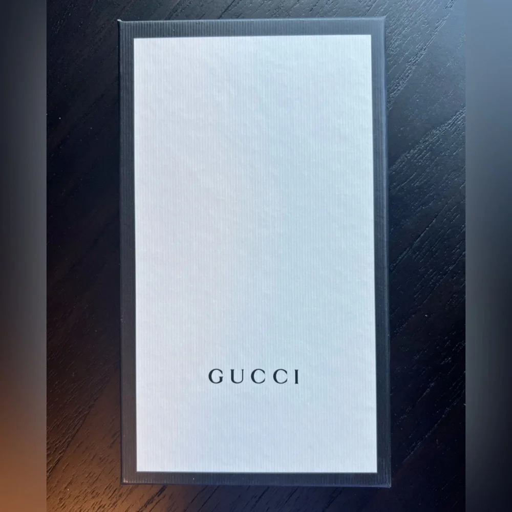NWT GUCCI iPhone XS Max Cell Phone Case with Gift Box - Beige Multi